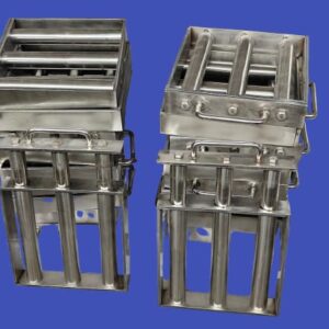 Z-shaped loading conveyor with modular belt